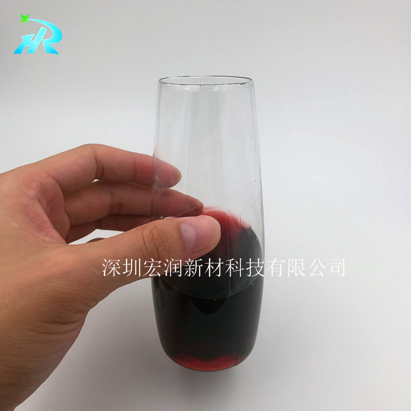 无脚香槟杯